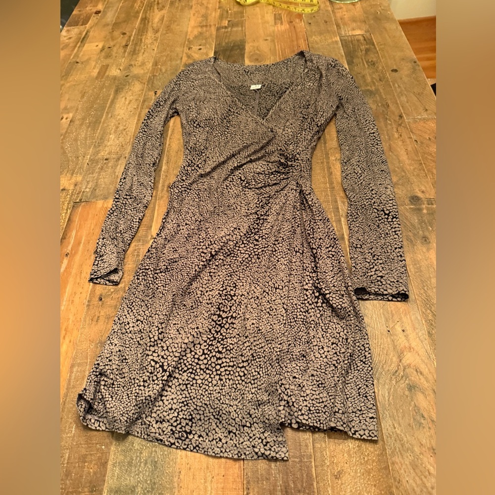 Three Dots Black and Gray Patterned Long Sleeve Dress